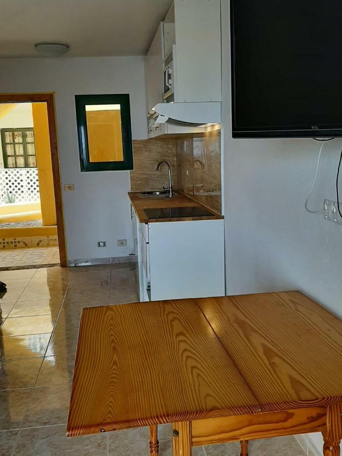 Apartamento En Caleta Paraiso. Apartment Costa De Antigua Exterior photo